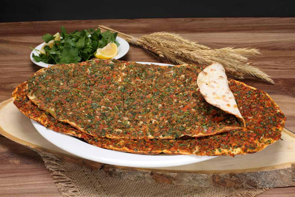 Acılı Antep Lahmacun